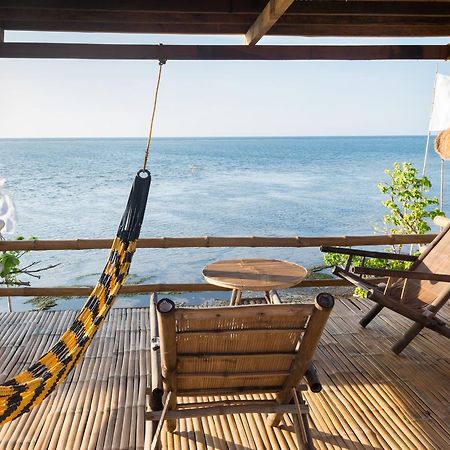 Birdland Beach Club Bolinao Екстер'єр фото