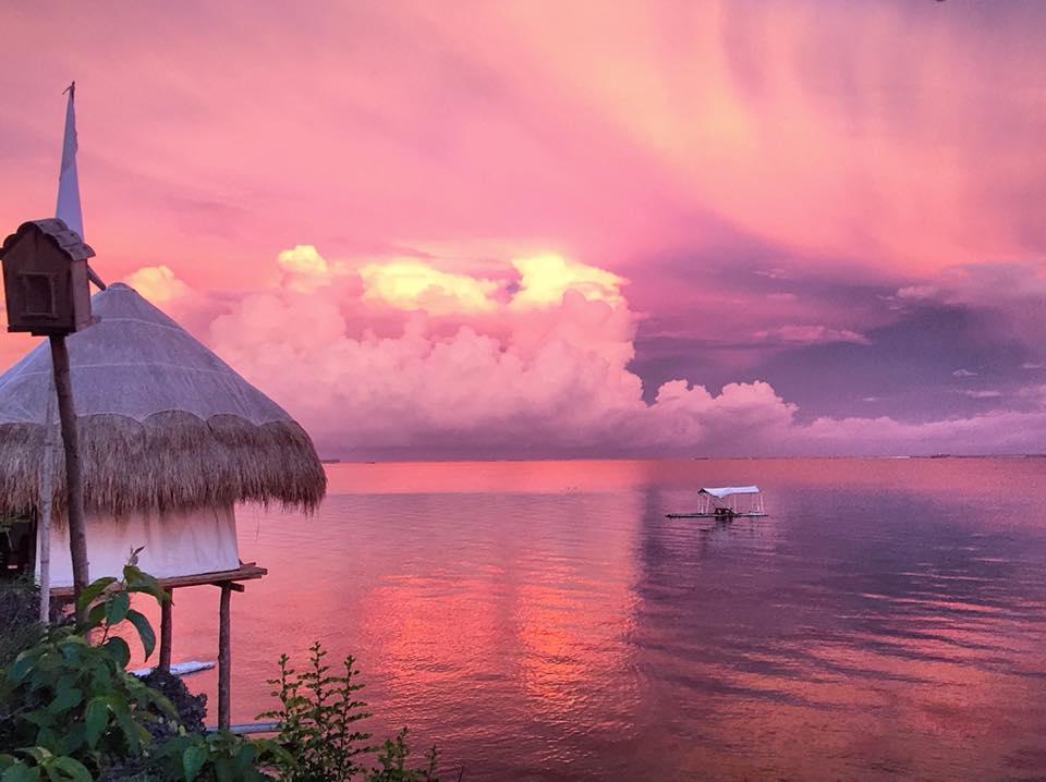 Birdland Beach Club Bolinao Екстер'єр фото