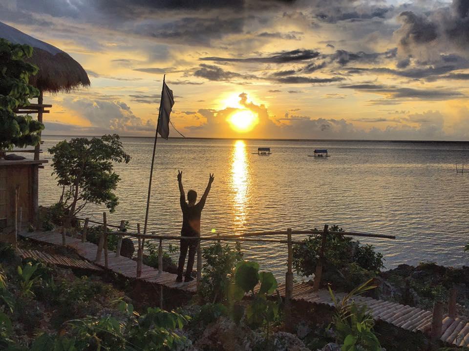 Birdland Beach Club Bolinao Екстер'єр фото