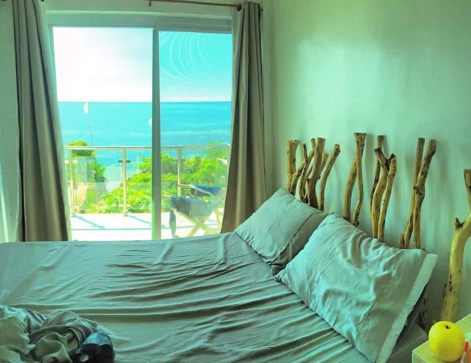 Birdland Beach Club Bolinao Екстер'єр фото