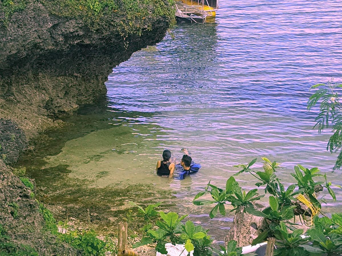 Birdland Beach Club Bolinao Екстер'єр фото